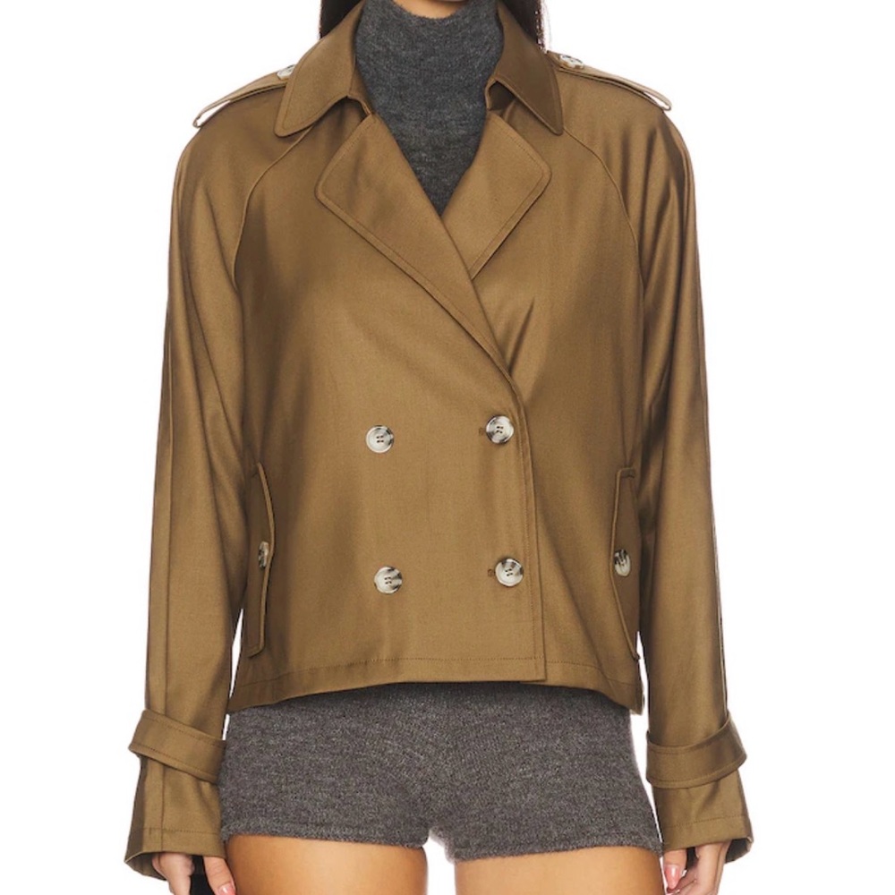 Lioness Cropped Double-Breasted Trench Jacket in Tan